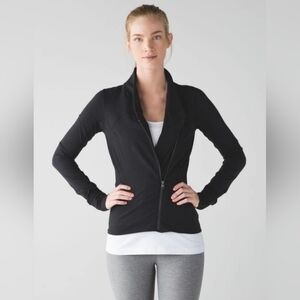 Lululemon Precision Jacket Without Thumb Holes In Black Size 10